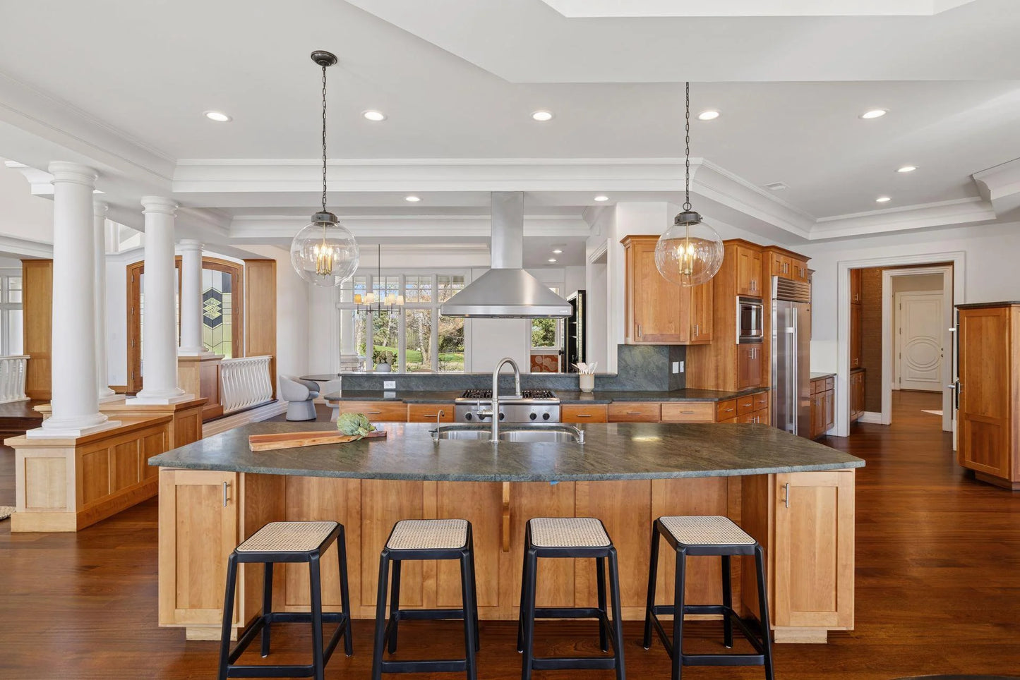 2845 Little Orchard Way, Orono, MN 55391