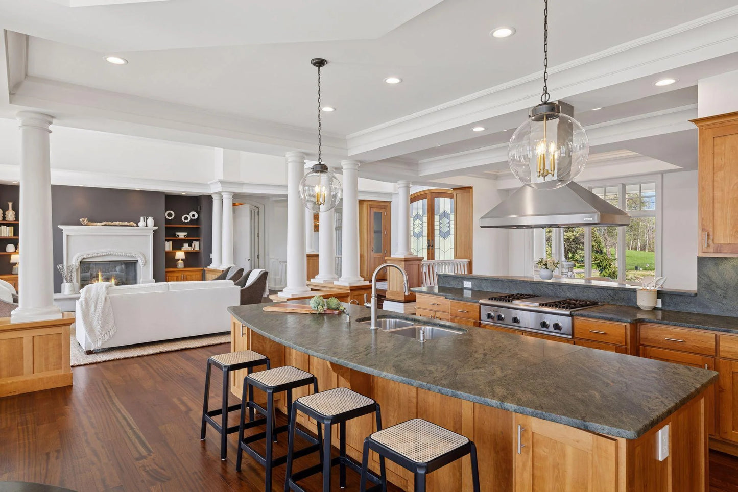2845 Little Orchard Way, Orono, MN 55391
