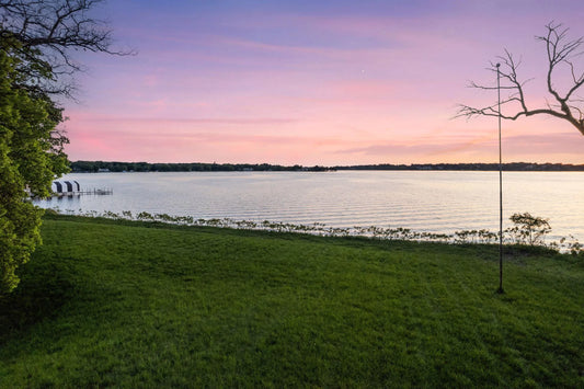 535 Bushaway Road, Wayzata, MN 55391