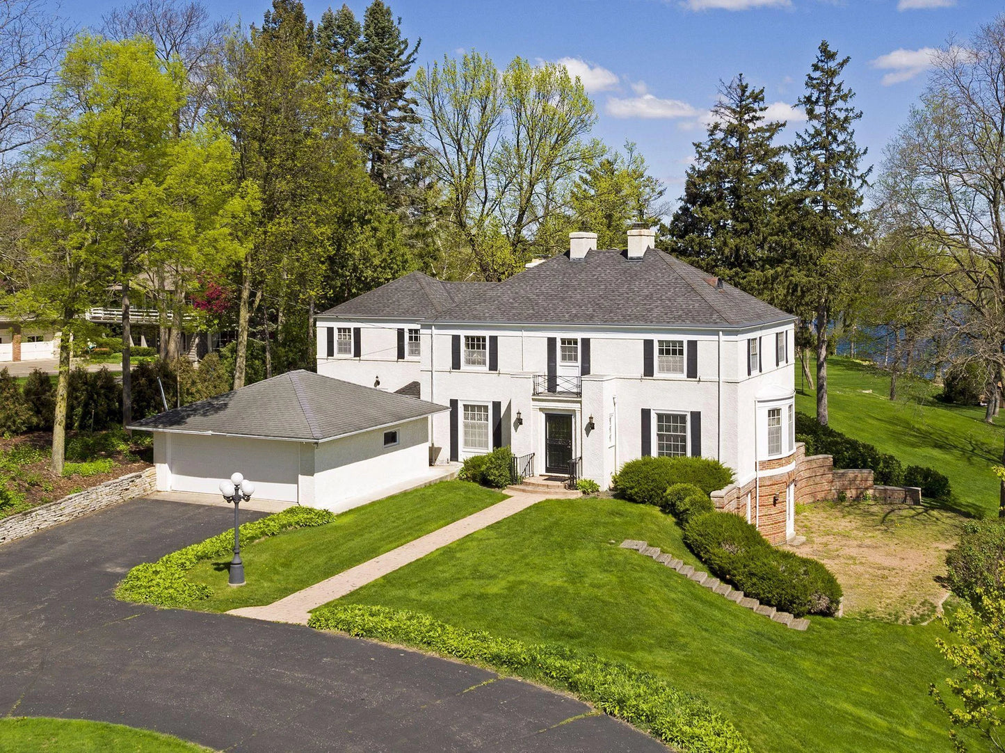 17950 & 18000 Breezy Point Road , Woodland, MN 55391