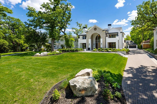4889 Lake Harriet Parkway, Minneapolis, MN 55419