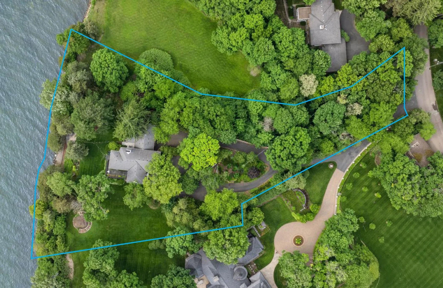 547 Harrington Road, Wayzata, MN 55391