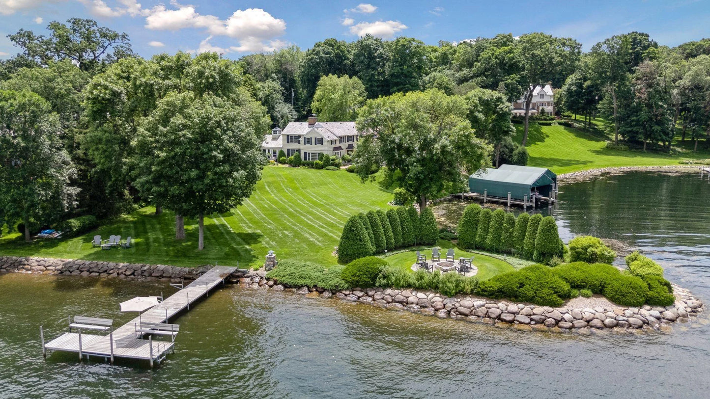 2670 Woolsey Lane, Woodland, MN 55391